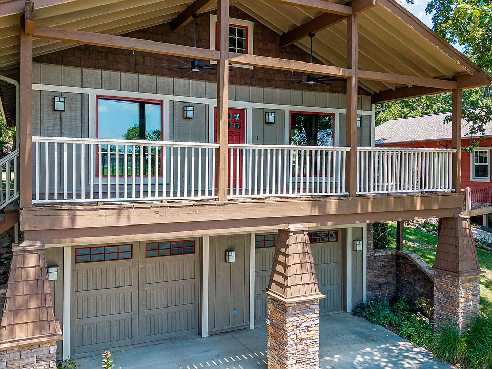 1st image of 2111 Mill Pond Cir