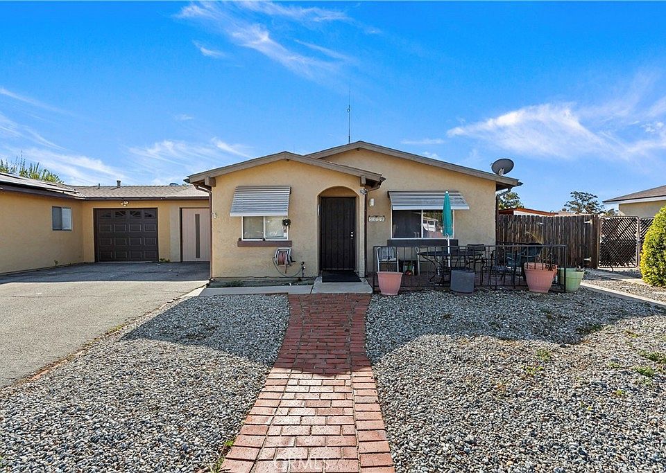 1st image of 2135 San Arturo Ave