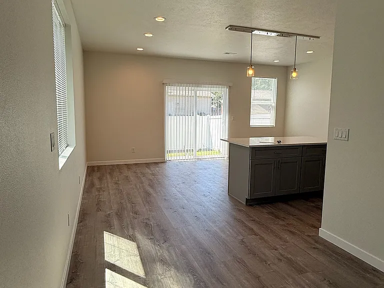 13813 W Redding Dr #B — Photo 18