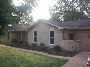 201 Cheviot Ct, Hendersonville, TN 37075