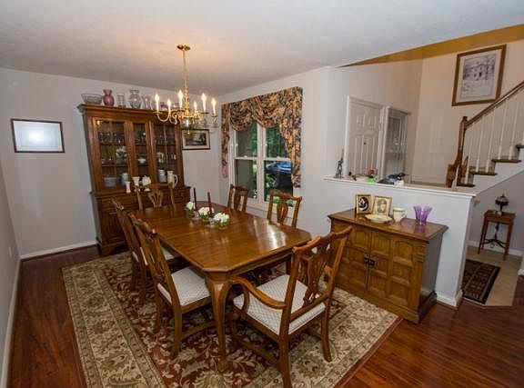 3rd image of 1507 N Lake George Dr
