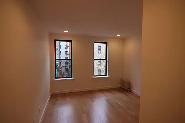 Rented by PMG Real Estate  | media 19