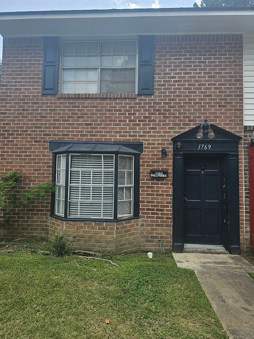 1769 Tall Pines Circle — Photo 1