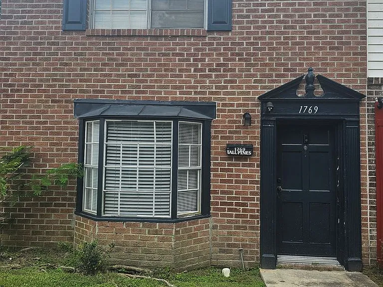 1769 Tall Pines Cir — Photo 1