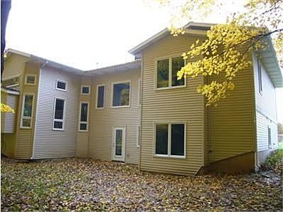 2nd image of 13941 S Alger Ave