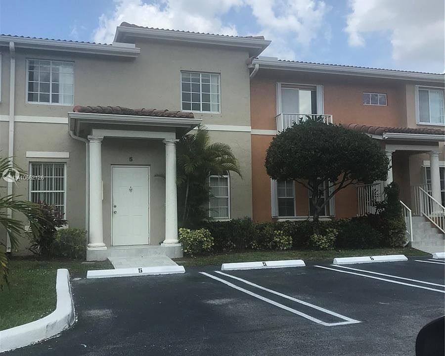 1st image of 5255 NW 112th Ave