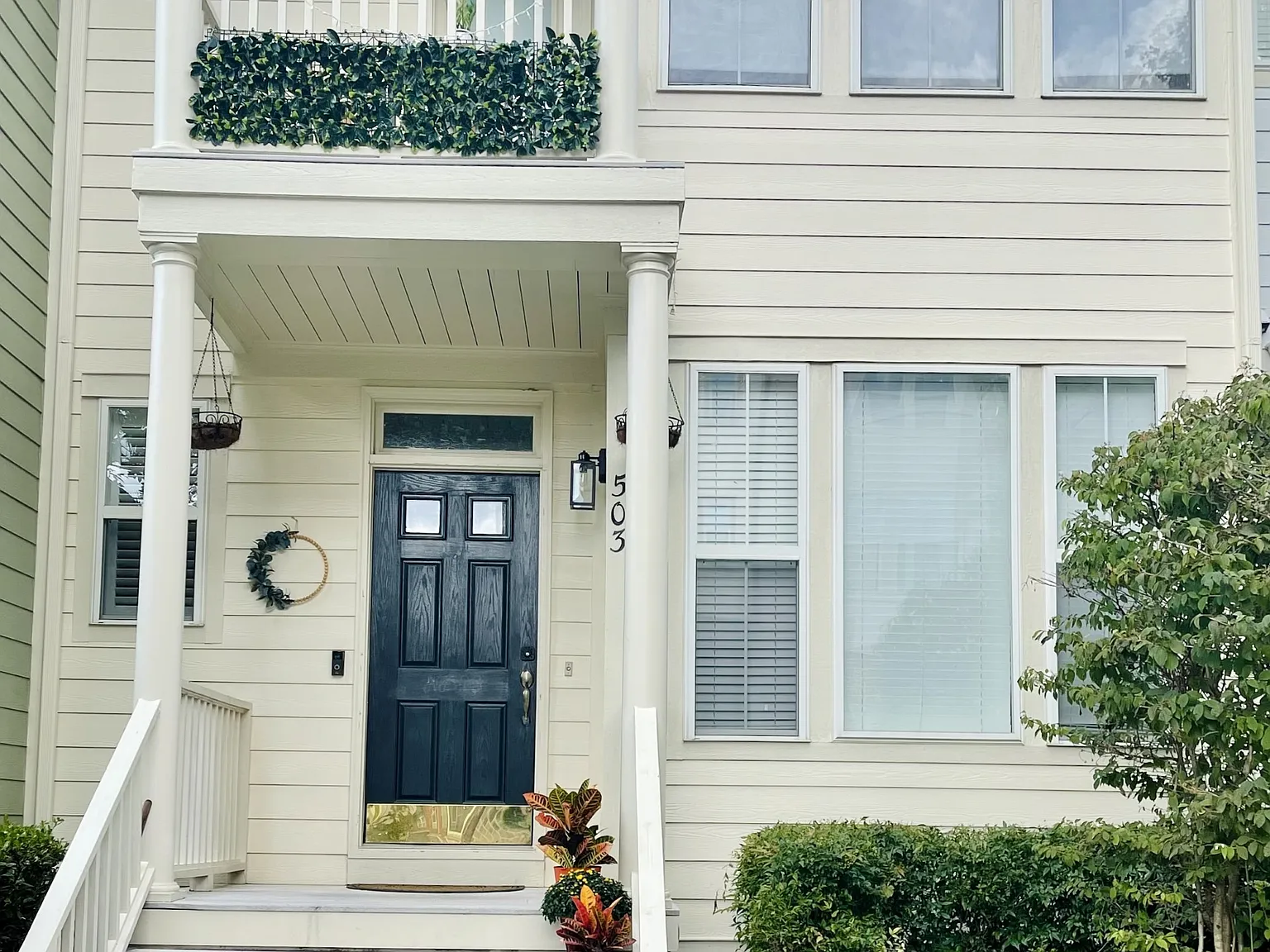503 Village Loop Dr — Photo 2