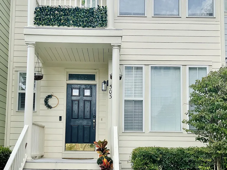 503 Village Loop Dr — Photo 2
