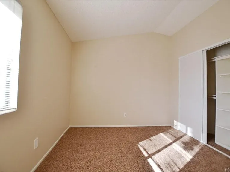 39949 Buffy Way — Photo 17