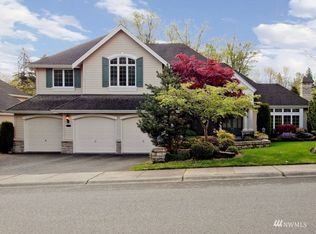 14003 SE 90th St, Newcastle, WA 98059