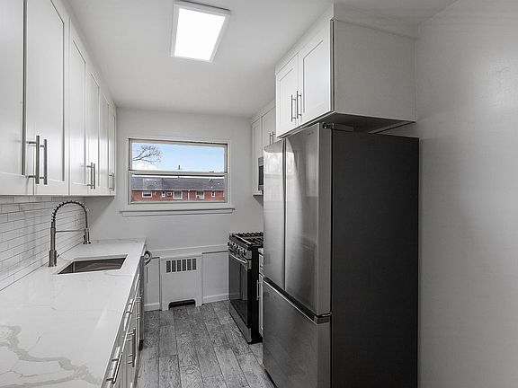 4th image of 81-23 268th St Floor 2