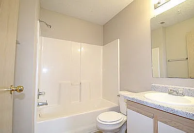 Bayberry Bathroom