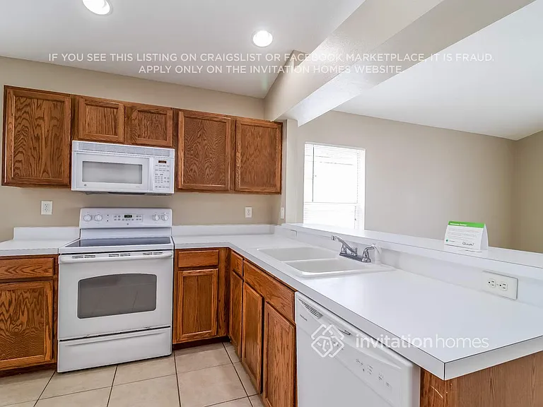 212 Smokey Hill Ave — Photo 8