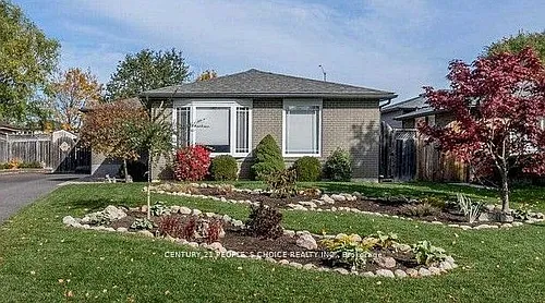 58 Dunblaine Cres Photo 1