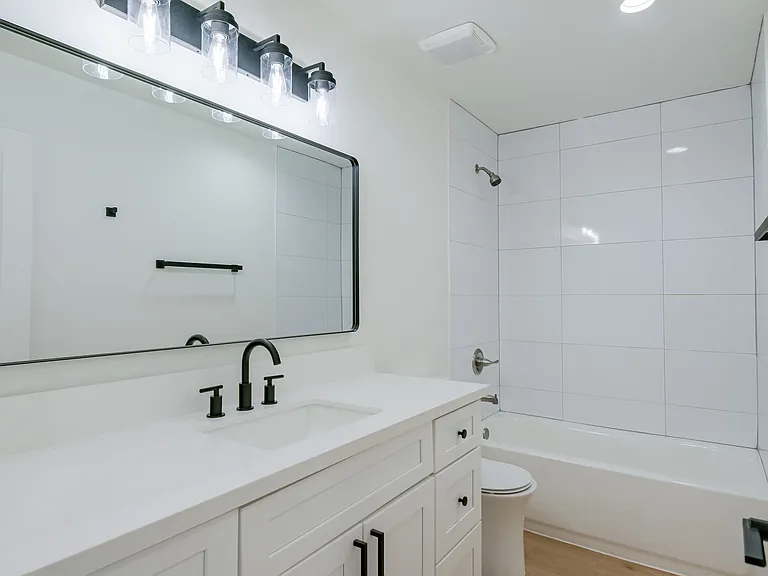 2502 E Paradise Ln #1 — Photo 20