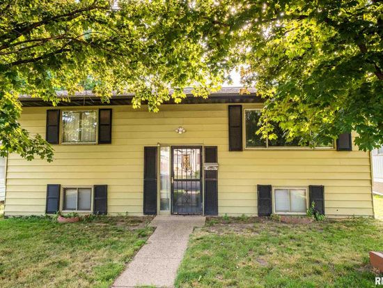 Tiger Roofing Roofer Pekin Il Projects Photos Reviews And More Porch