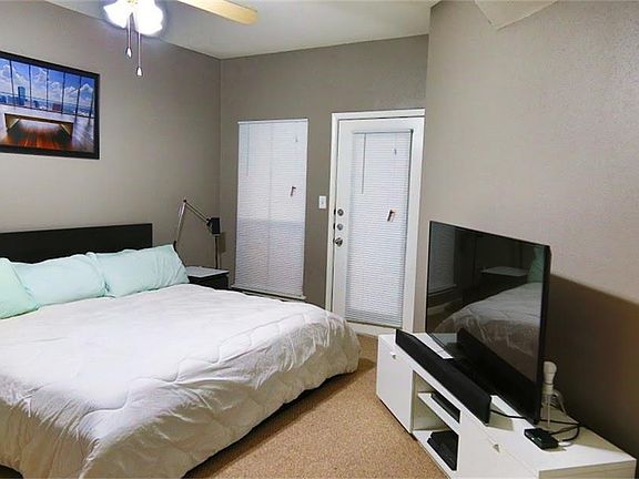 2nd image of 1330 Old Spanish Trl APT 1110