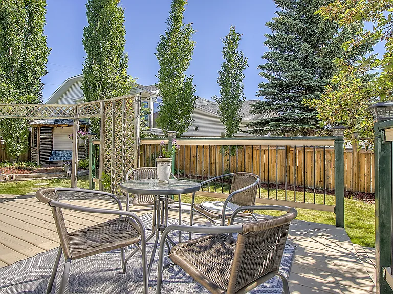 8010 Schubert Gate NW — Photo 28