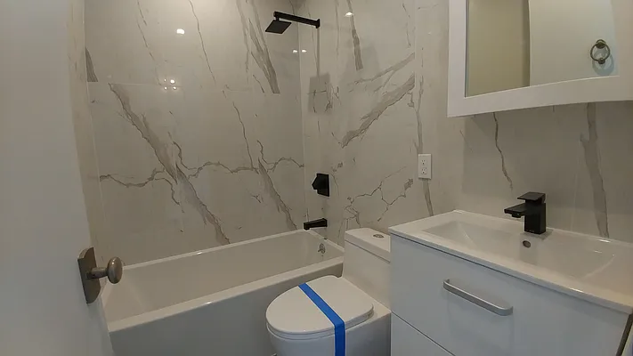 Rented by Nooklyn NYC LLC | media 44