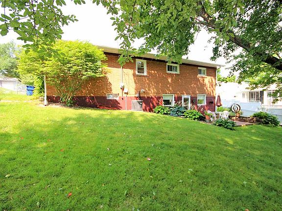 2nd image of 303 Reservoir Ave