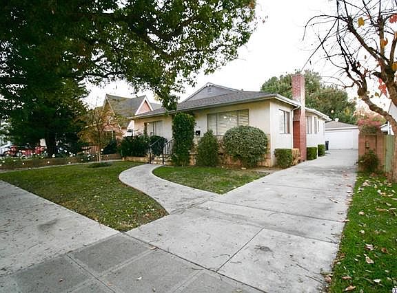 4th image of 1116 N Kenwood St