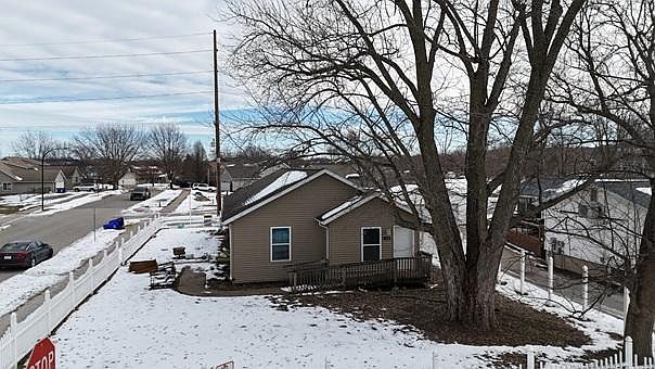 1st image of 140 Summerhays St