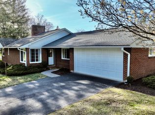 488 Alderson St, Lewisburg, WV 24901