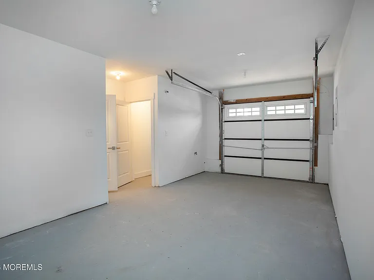 246 Main St — Photo 29