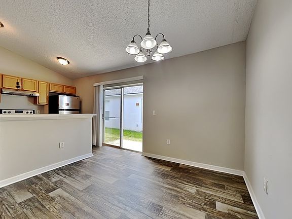 5th image of 6637 Gentle Oaks Dr E