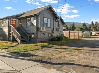 8389 Falls Ave SE, Snoqualmie, WA 98065