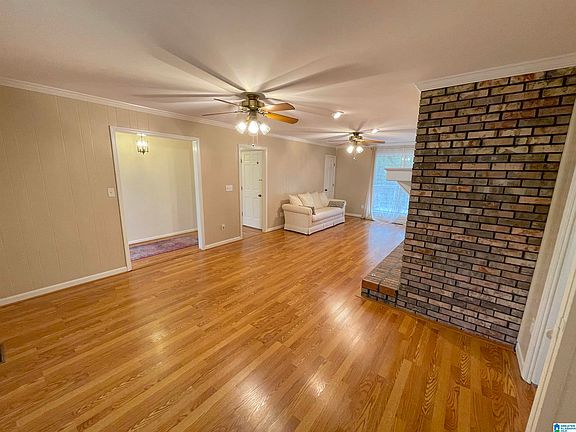 4th image of 1819 Poplar Dr