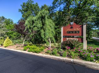 137 Pilgrim Ave APT 45, Coventry, RI 02816