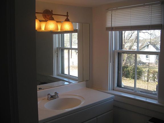 One of the 2 bathrooms.