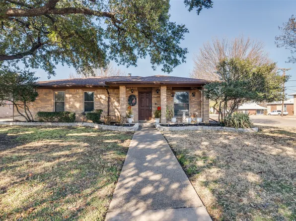 700 Oak Grove Ln, Royse City, TX 75189