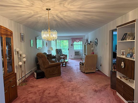 5th image of 1840 Crompond Road #3B4
