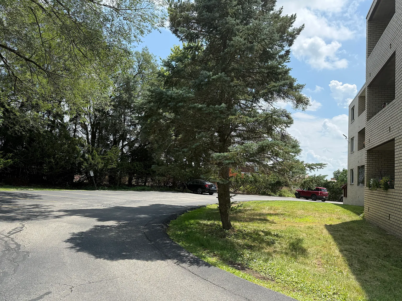 1 bed, 680 sqft, $850 — Photo 3