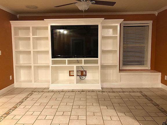 5th image of 3328 West Ave