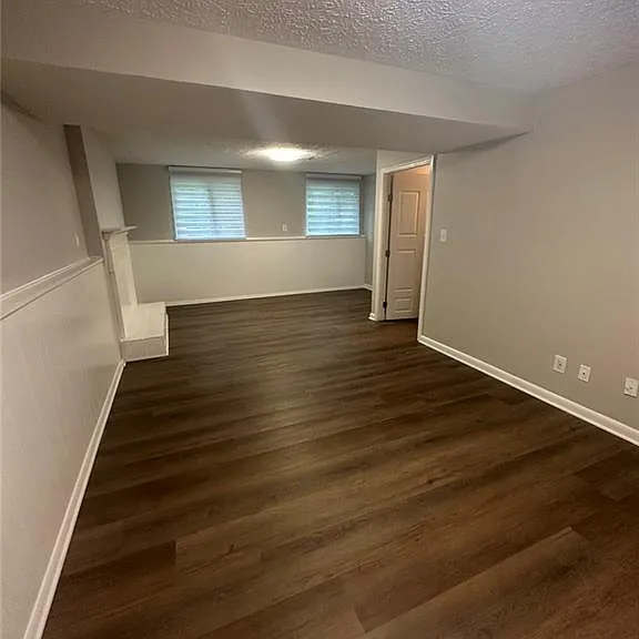 2205 Mill Wood Ct — Photo 40