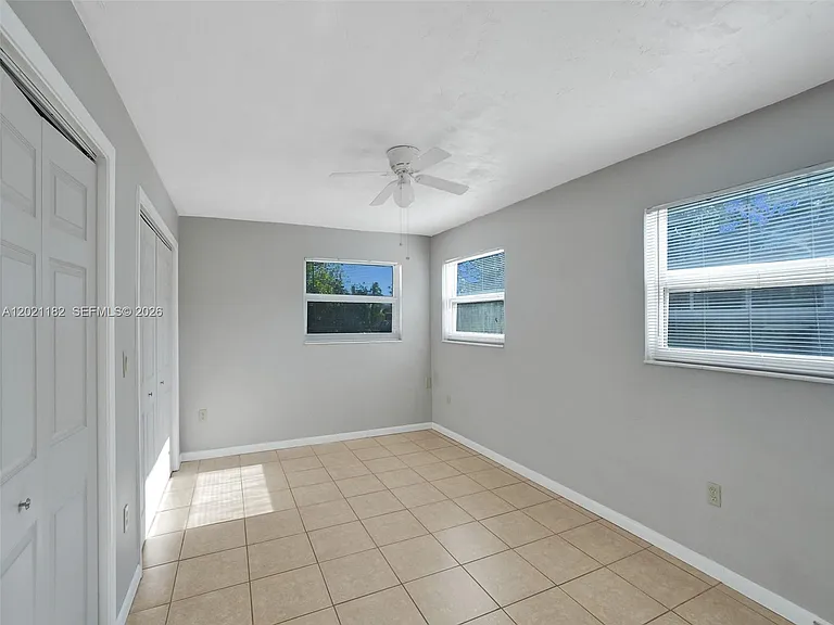 8550 NW 27th Pl — Photo 20
