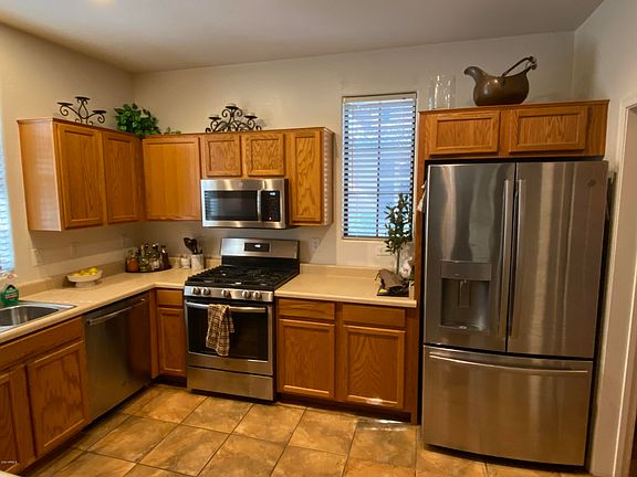 3rd image of 2396 W Dusty Wren Dr