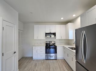 1451 W Almond Ave UNIT C, Orange, CA 92868