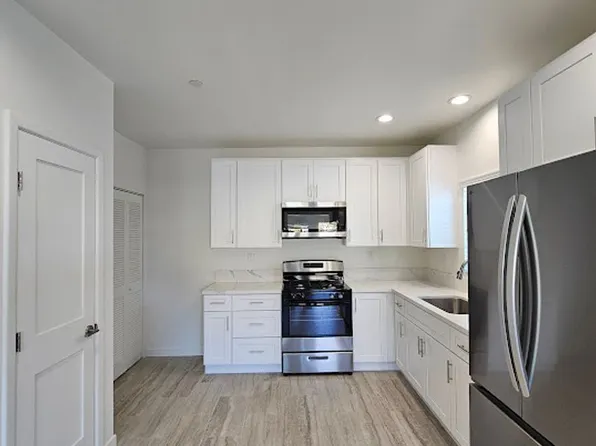 1451 W Almond Ave, Orange, CA