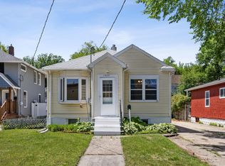 1307 5th St S, Fargo, ND 58103