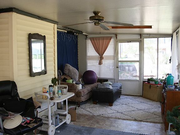 5th image of 9945 Elkhorn Rd