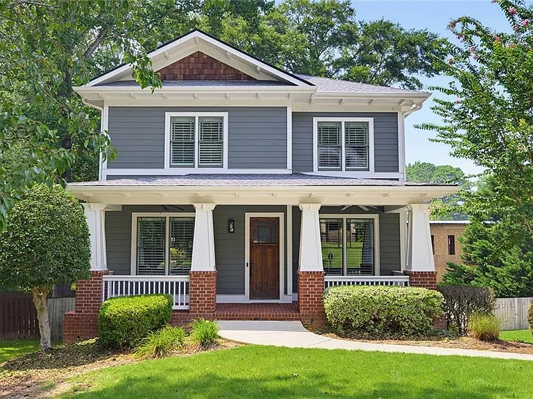 1452 Woodland Hills Dr NE — Photo 1