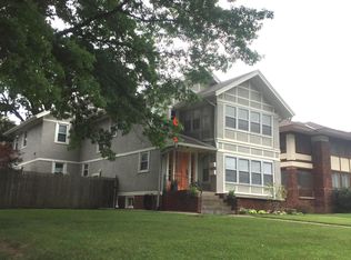 201 W 51st St APT 2, Kansas City, MO 64112