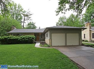 1629 Sunburst Ln, Lincoln, NE 68506