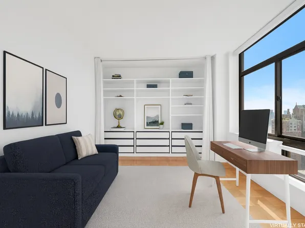 303 East 43rd Street image 8 of 13