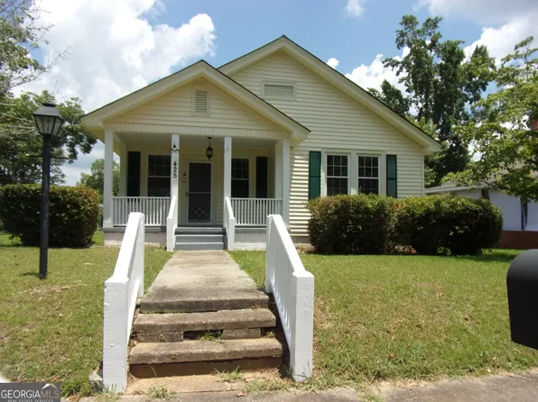 425 3rd Ave SW, Thomaston, GA 30286