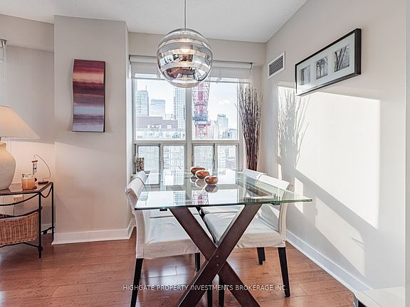 Image showcasing 1 & 2 Bed Apartments in Downtown Richmond | Locks Tower